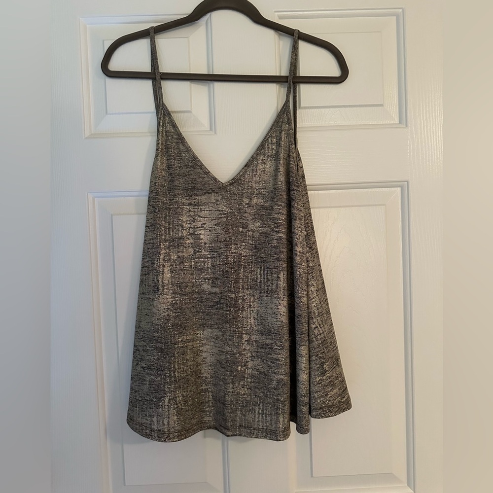 NWOT Audrey3+1 Silvery Gold Open Back Top, size: M
